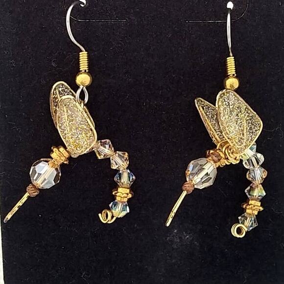Artisan Whimsical Winged Hummingbird Earrings Dangle Golden Drop Pierced Elegant - Picture 5 of 7